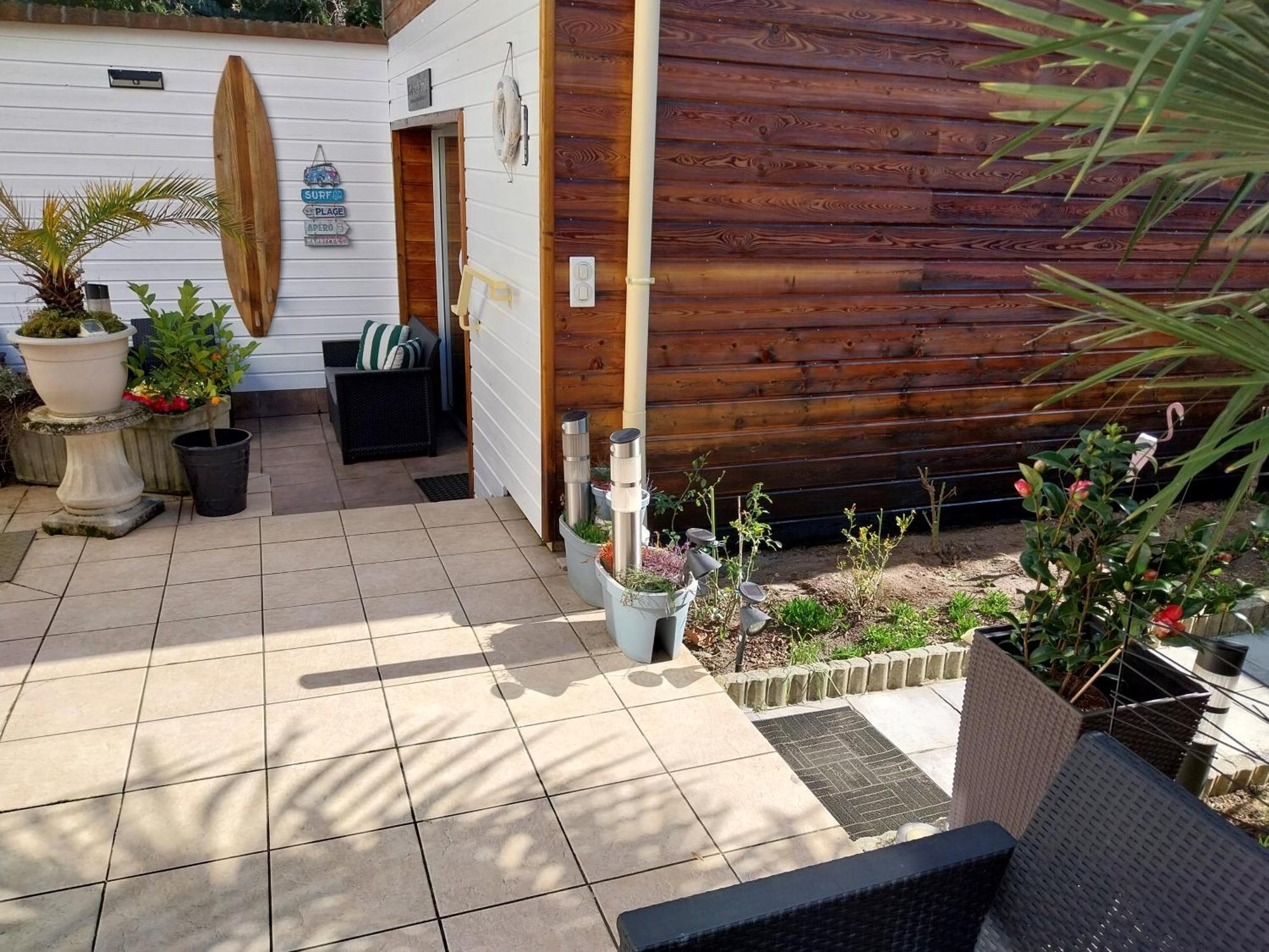 L'Escale Vichy Villa Exterior photo